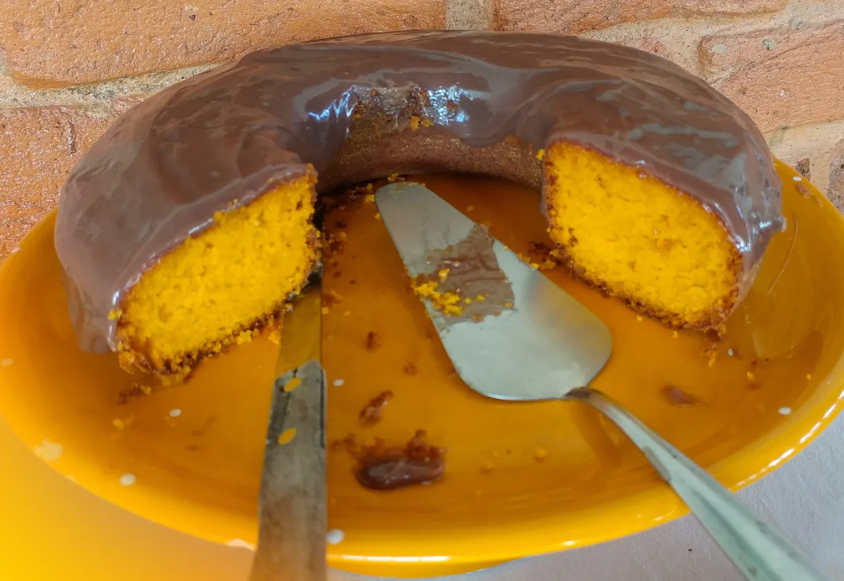 Receita de bolo de cenoura sem óleo e sem manteiga