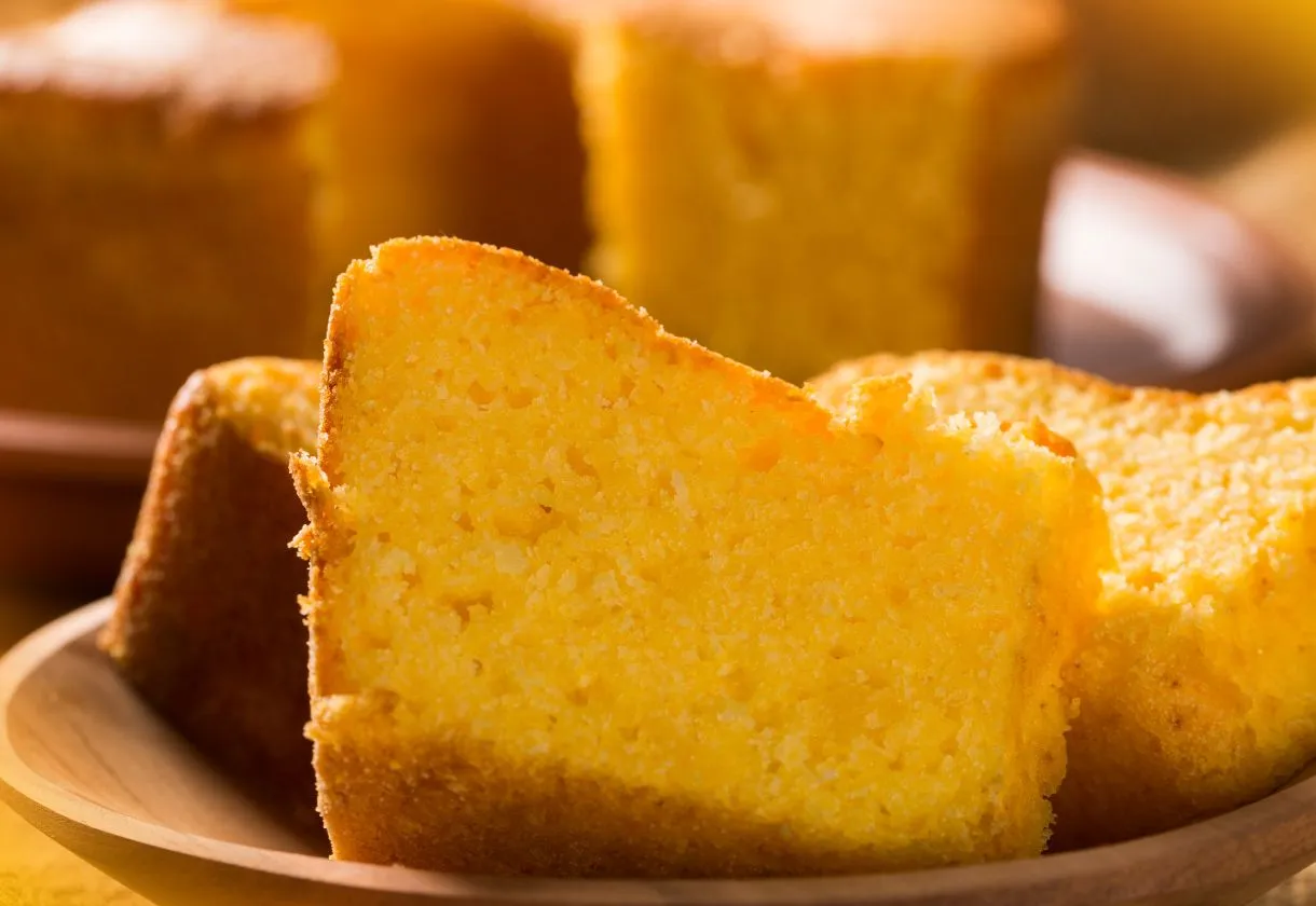 Receita de Bolo de Milho Simples ou Recheado