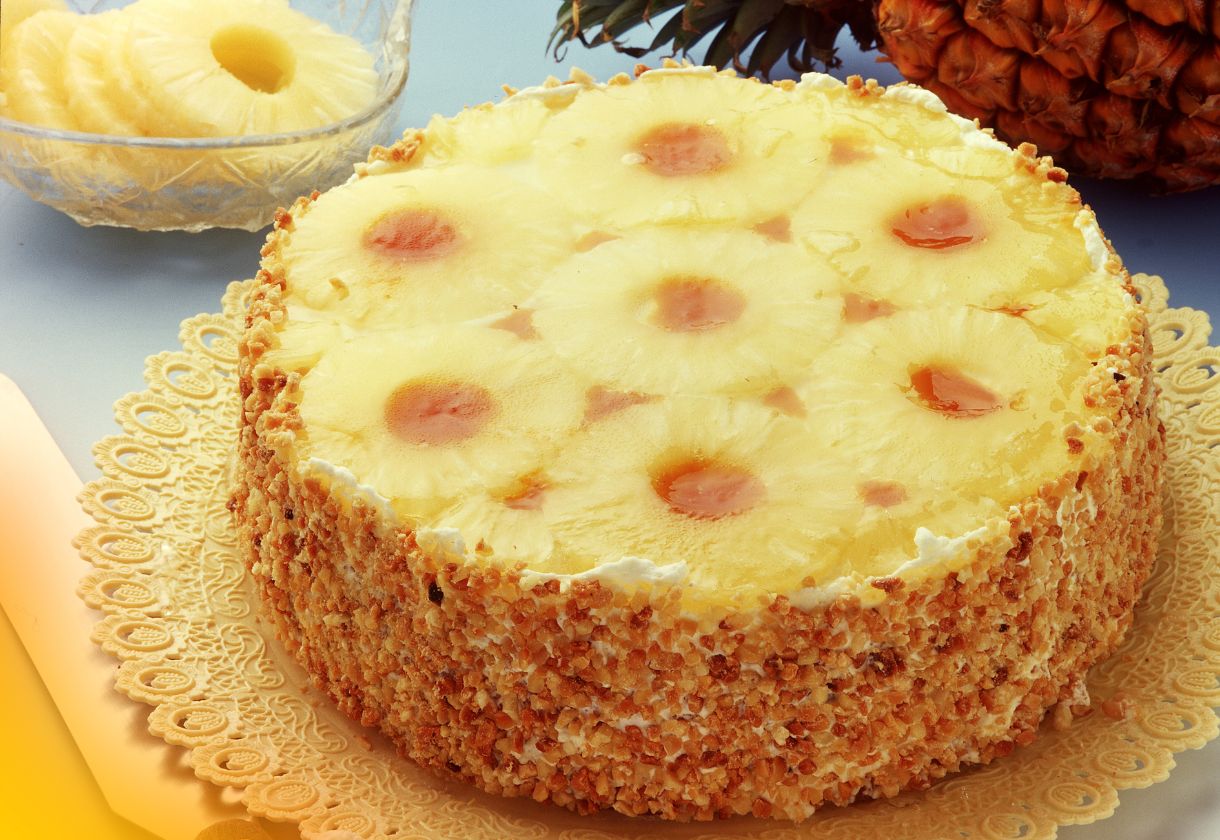 Bolo Gelado de Abacaxi: A Receita Mais Refrescante, Simples e Irresistível