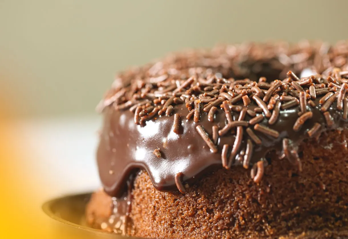 Receita de Bolo de Chocolate com Cacau 50% Fofinho