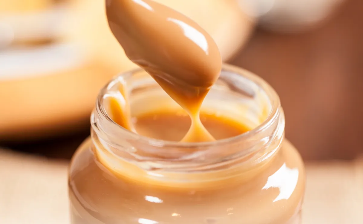 Delícia em 15 Minutos: Receita de Doce de Leite Caseiro da Vovó, um Sonho em Cada Colher!