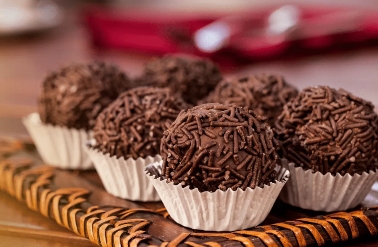 Como Preparar Brigadeiro: Segredos para o Ponto Ideal e Variedades Deliciosas