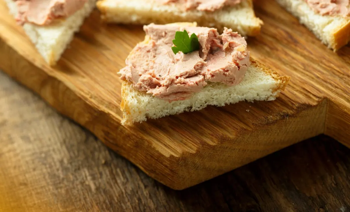 Patê de Frango Fit: Uma Delícia Saudável e Fácil de Fazer