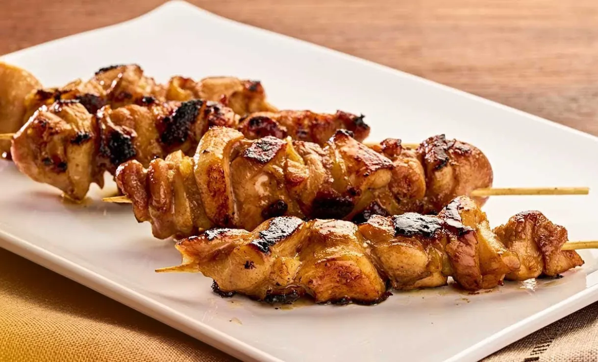 Prepare Espetinho de Frango na Churrasqueira: Guia Completo