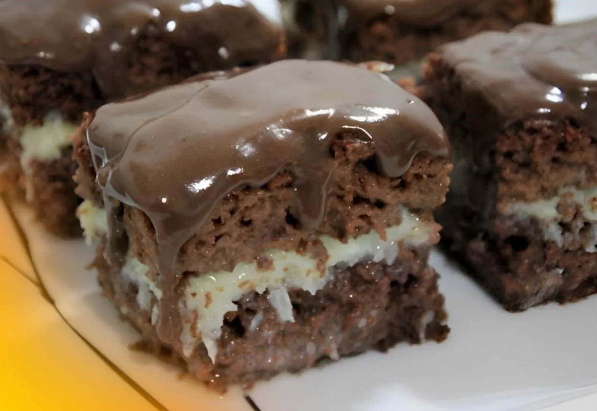 Aprenda a Fazer um Irresistível Bolo de Chocolate com Recheio de Prestígio