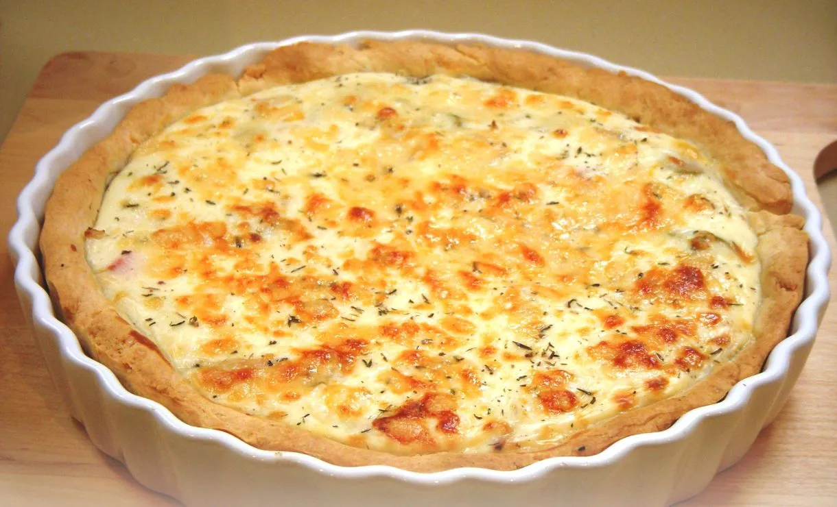 Quiche de Frango Fácil e Deliciosa: Receita Passo a Passo para Cozinheiros Iniciantes