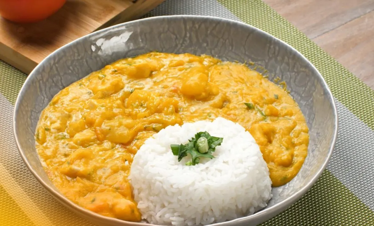 Descubra Como Preparar o Melhor Bobó de Frango com Ingredientes Simples e Deliciosos