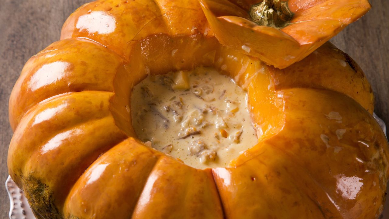 Descubra a Receita de Carne-Seca na Moranga que Está Fazendo Sucesso nas Redes Sociais