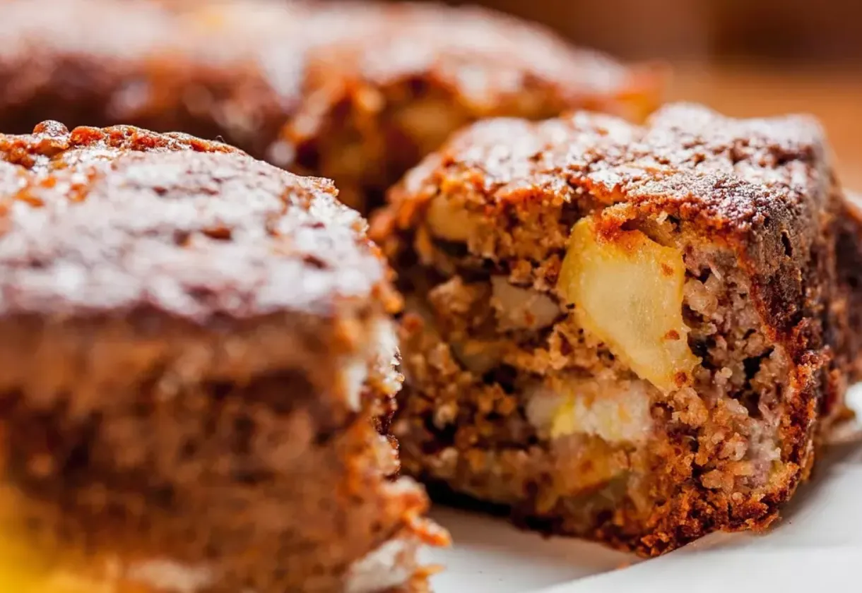 Descubra Como Fazer um Bolo de Maçã com Aveia Fit que é Saudável e Delicioso