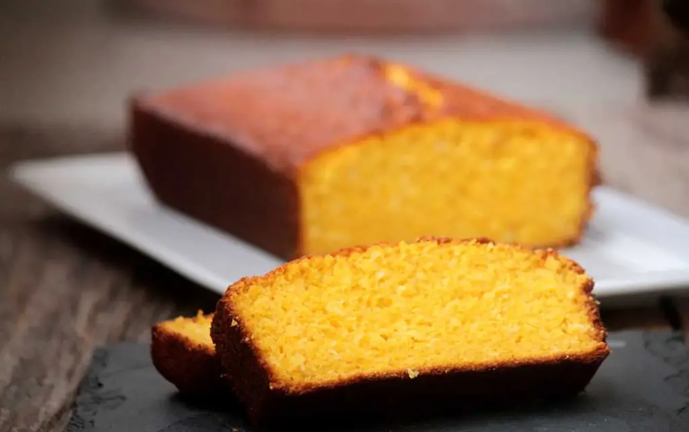 Descubra Como Fazer um Delicioso Bolo de Abóbora com Nozes Sem Glúten: Receita Completa