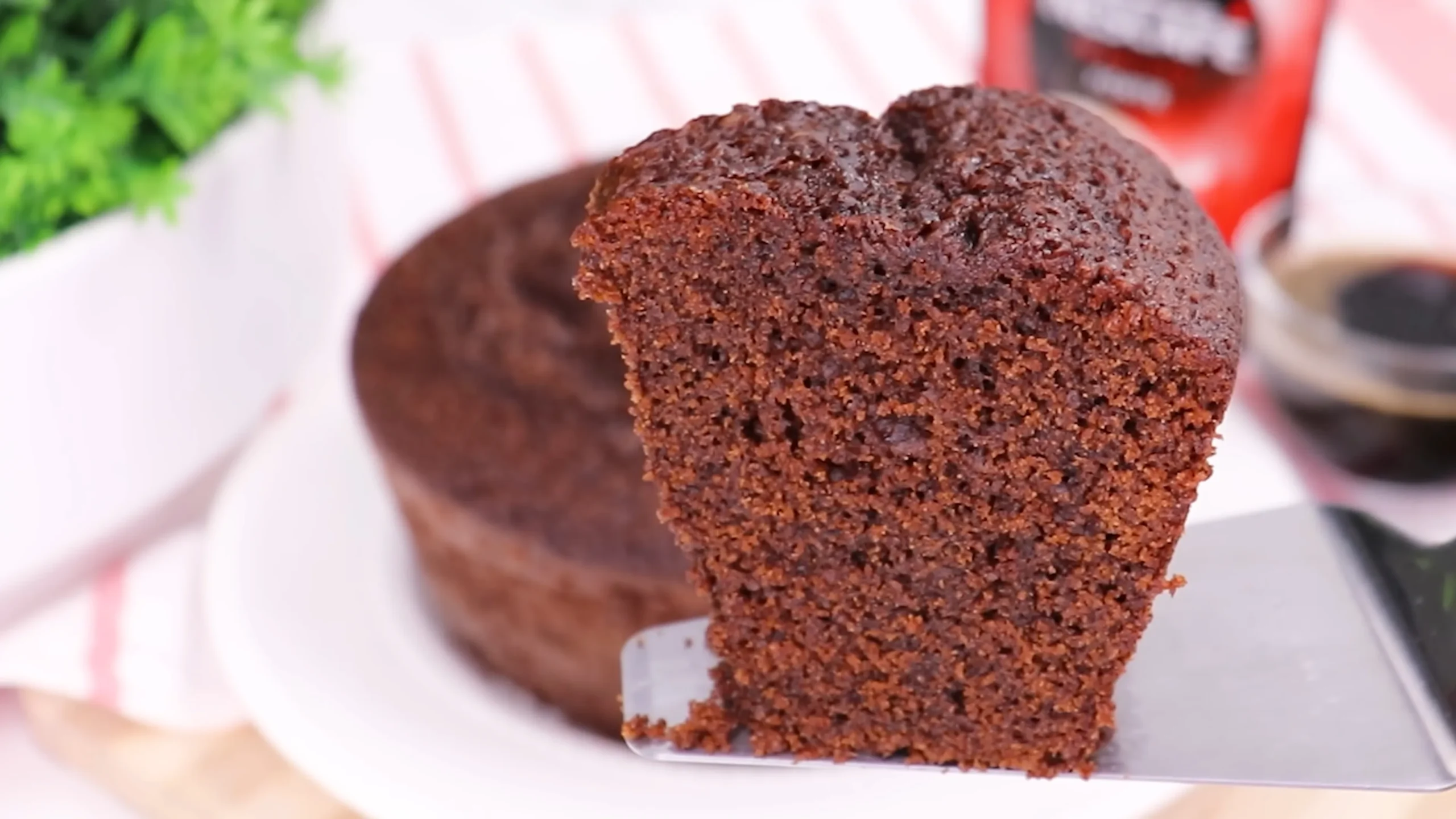 Bolo de Chocolate Cremoso: Receita Irresistível e Fácil de Fazer