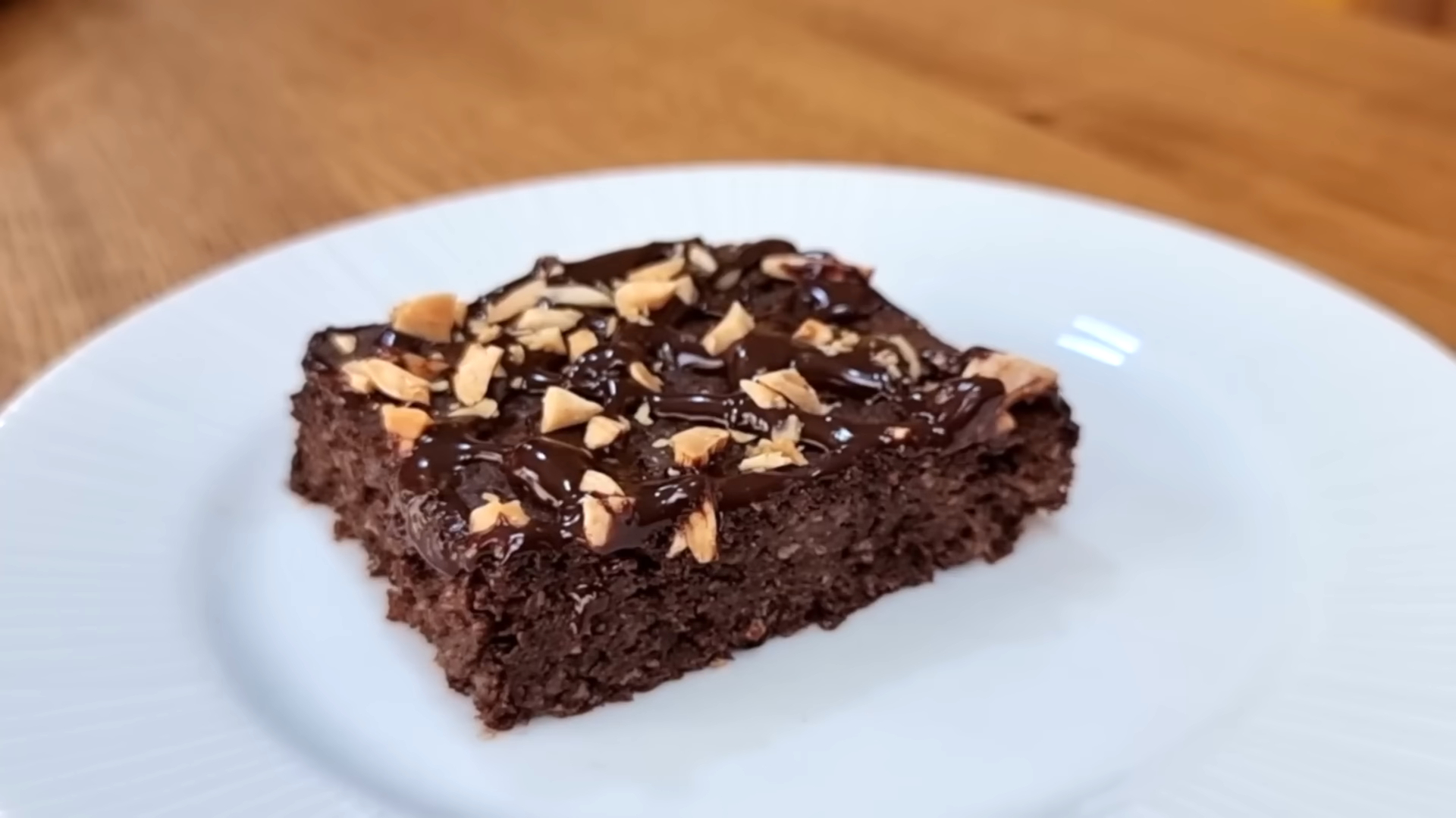 Brownie Sem Açúcar, Sem Farinha, Sem Leite e Sem Manteiga! Fácil, Rápido e Molhadinho!