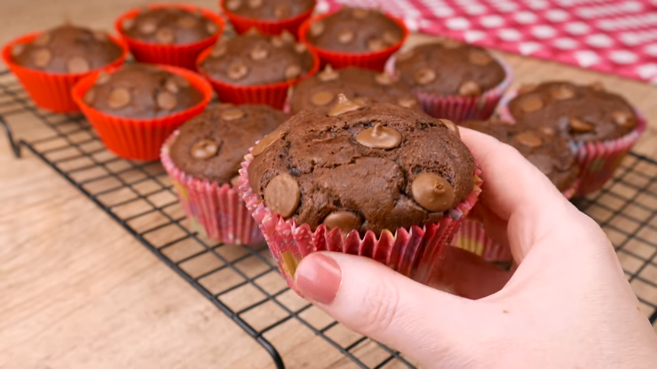 Descubra Como Fazer Muffins de Chocolate Deliciosos e Congeláveis