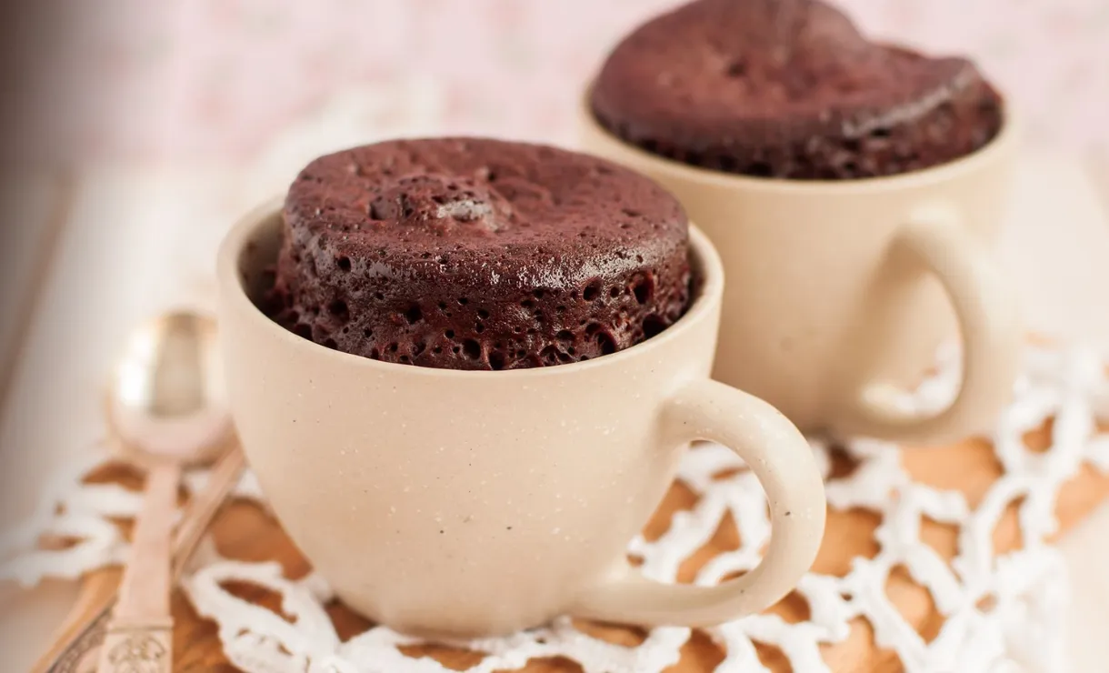 Bolo de Caneca de Chocolate em 5 Minutos: Receita Rápida e Deliciosa para Qualquer Hora