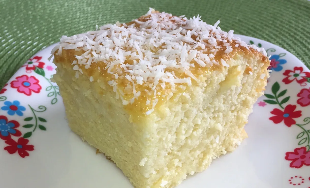 Receita de Bolo de Abacaxi com Coco Low Carb: Delícia Saudável e Saborosa