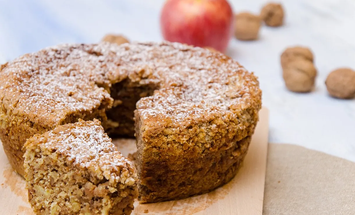 Bolo de Cenoura Low Carb com Cobertura de Coco: Uma Sensação Fit