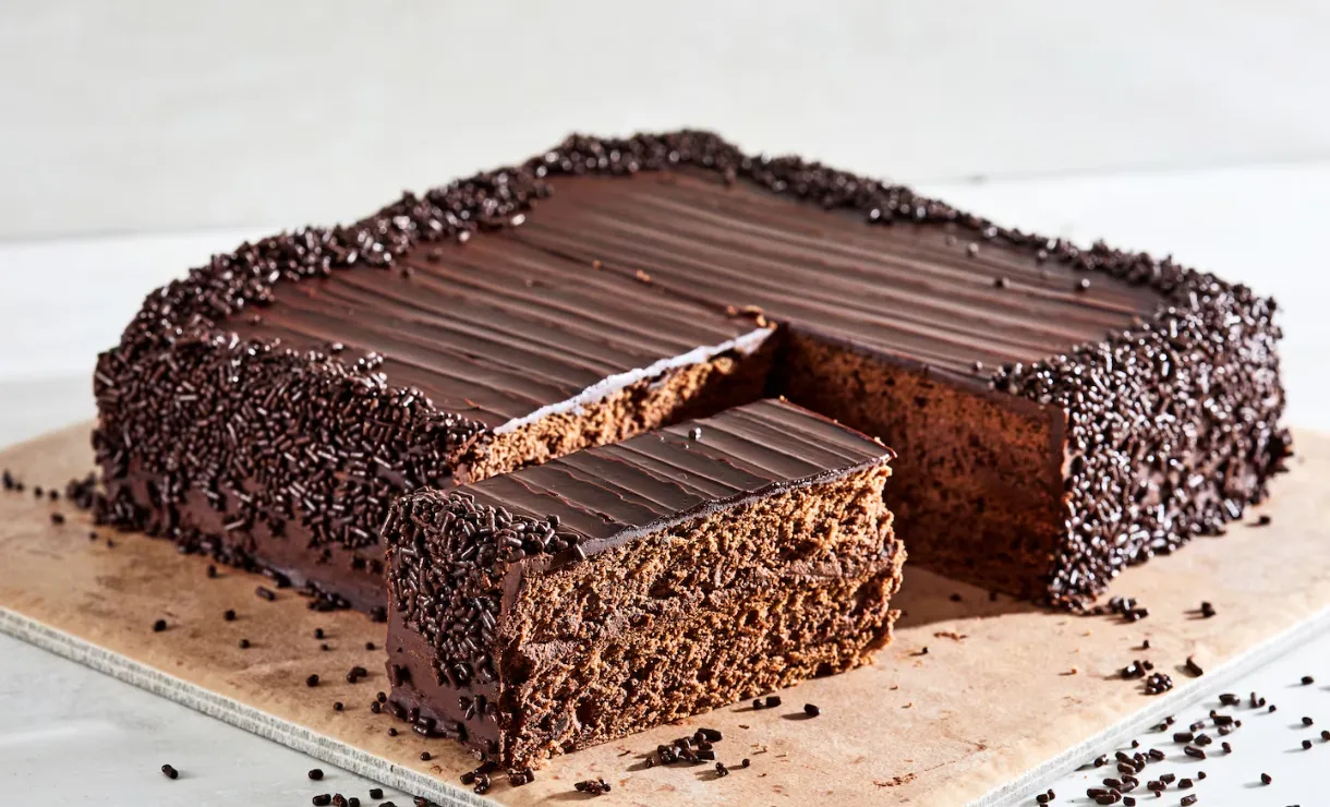 O Segredo do Bolo de Chocolate Low Carb com Coco Ralado Incrível e Saudável