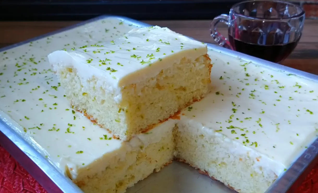 Bolo de mousse de limão de liquidificador: Tem sido a melhor opção para lanches