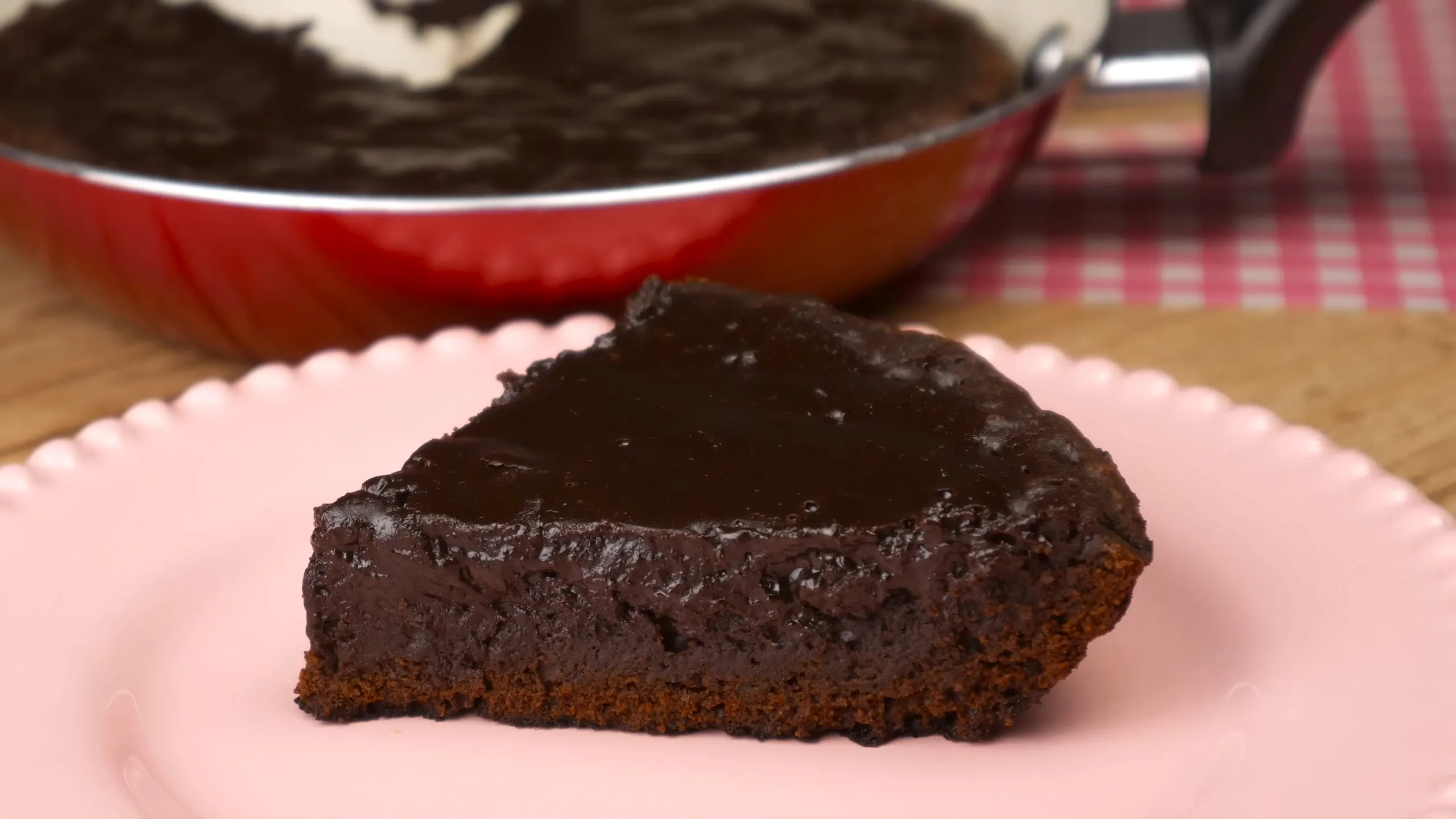Brownie de Frigideira Feito em Poucos minutos: Rápido, Delicioso e Econômico