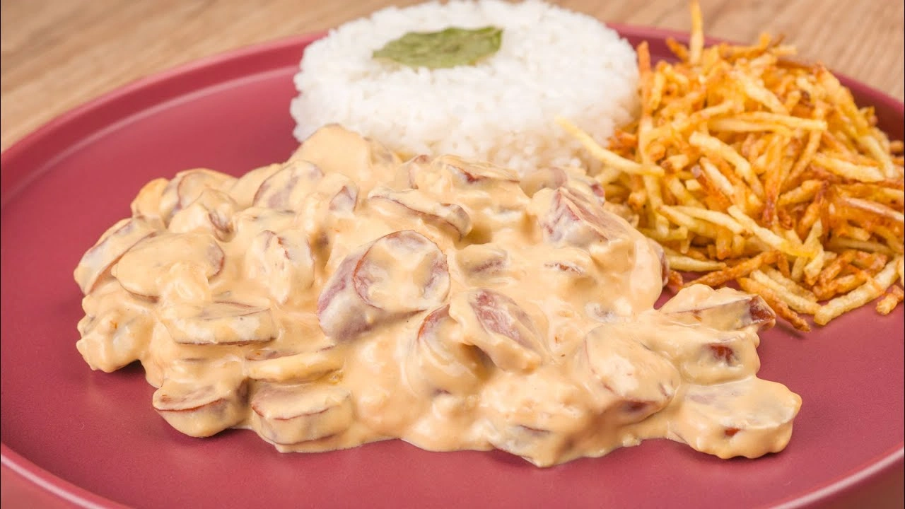 Como Fazer Strogonof de Calabresa: Receita Simples e Saborosa