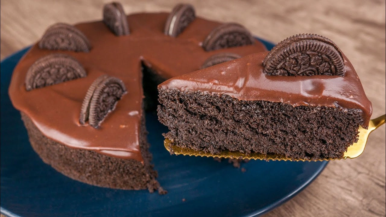 Como Fazer Bolo Oreo com Três Ingredientes: Receita Simples e Saborosa