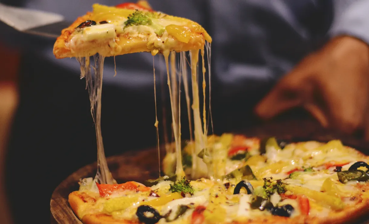 Os Segredos para Fazer uma Massa de Pizza Perfeita em Casa como um Pizzaiolo