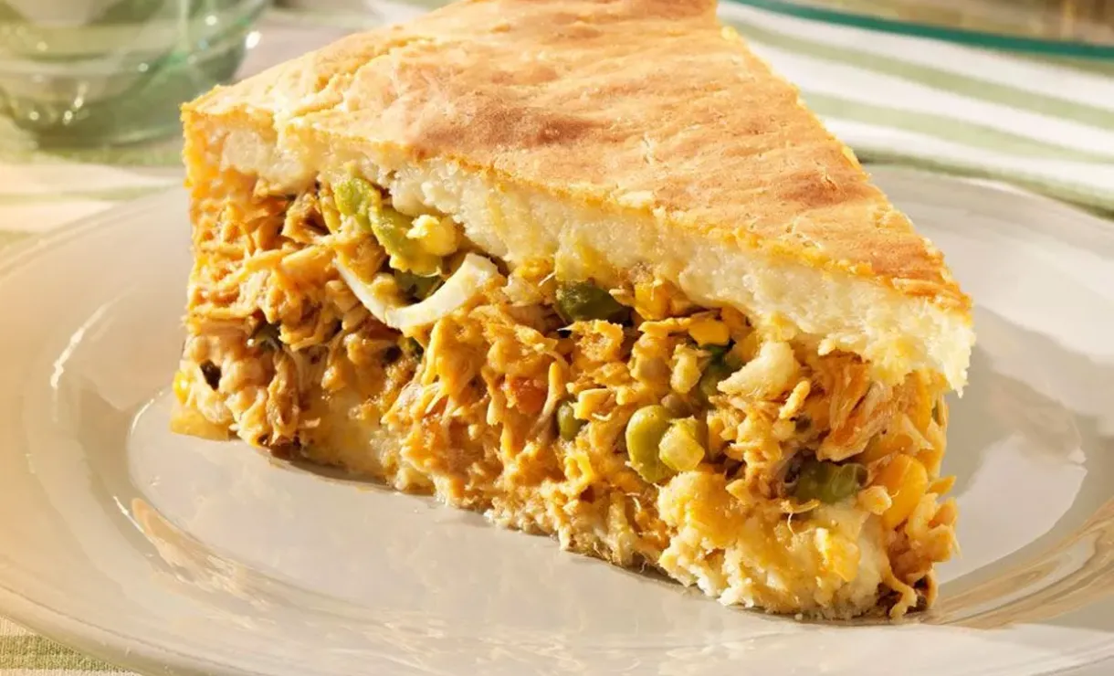 Torta de Frango de Liquidificador: Receita Fácil e Deliciosa para um Lanche Rápido