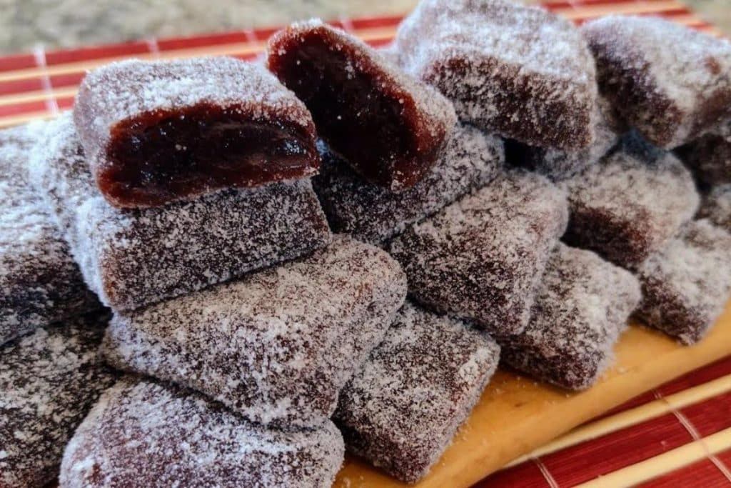 Novo doce de banana irresistivelmente macio conquista paladares com nostalgia infantil