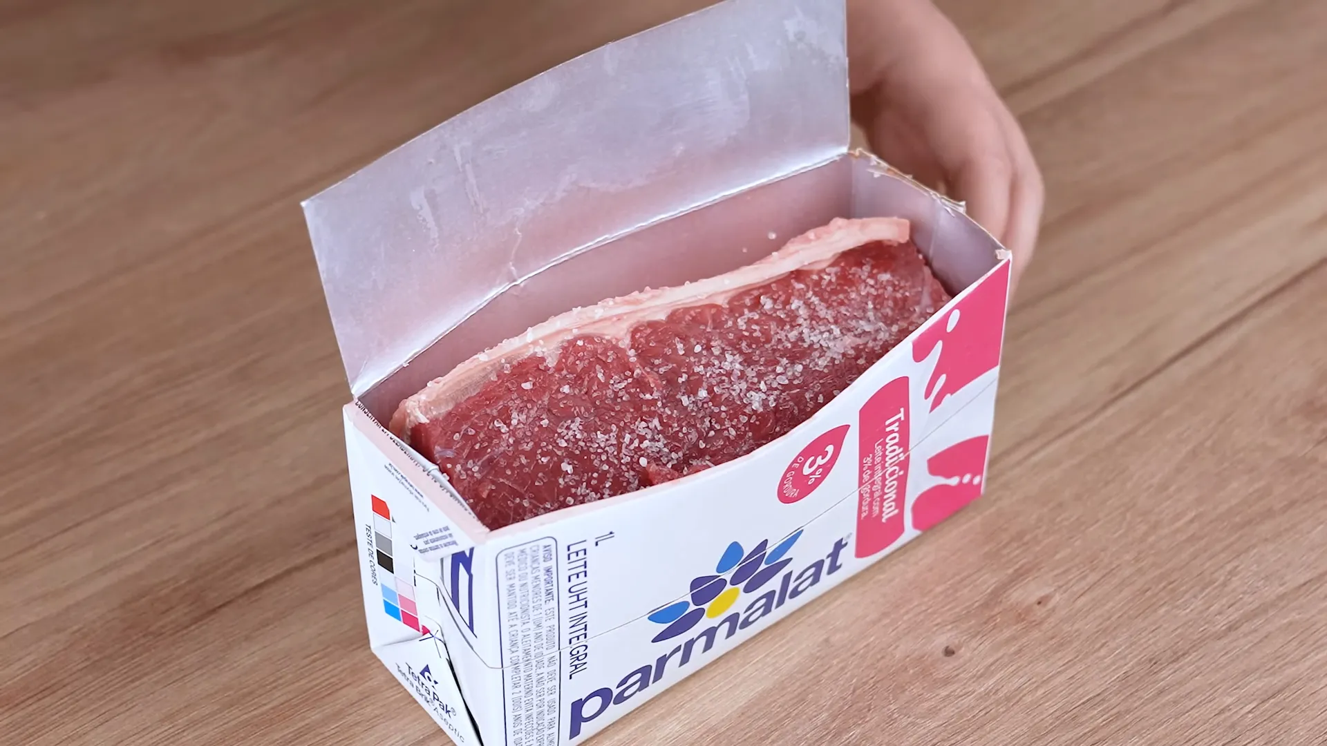 Carne Assada na Caixinha de Leite: Surpreenda no Almoço ou Jantar!