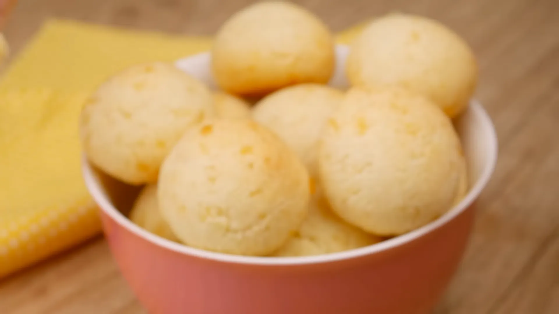 Como Fazer Pão de Queijo Perfeito: Sempre Macio e Crocante