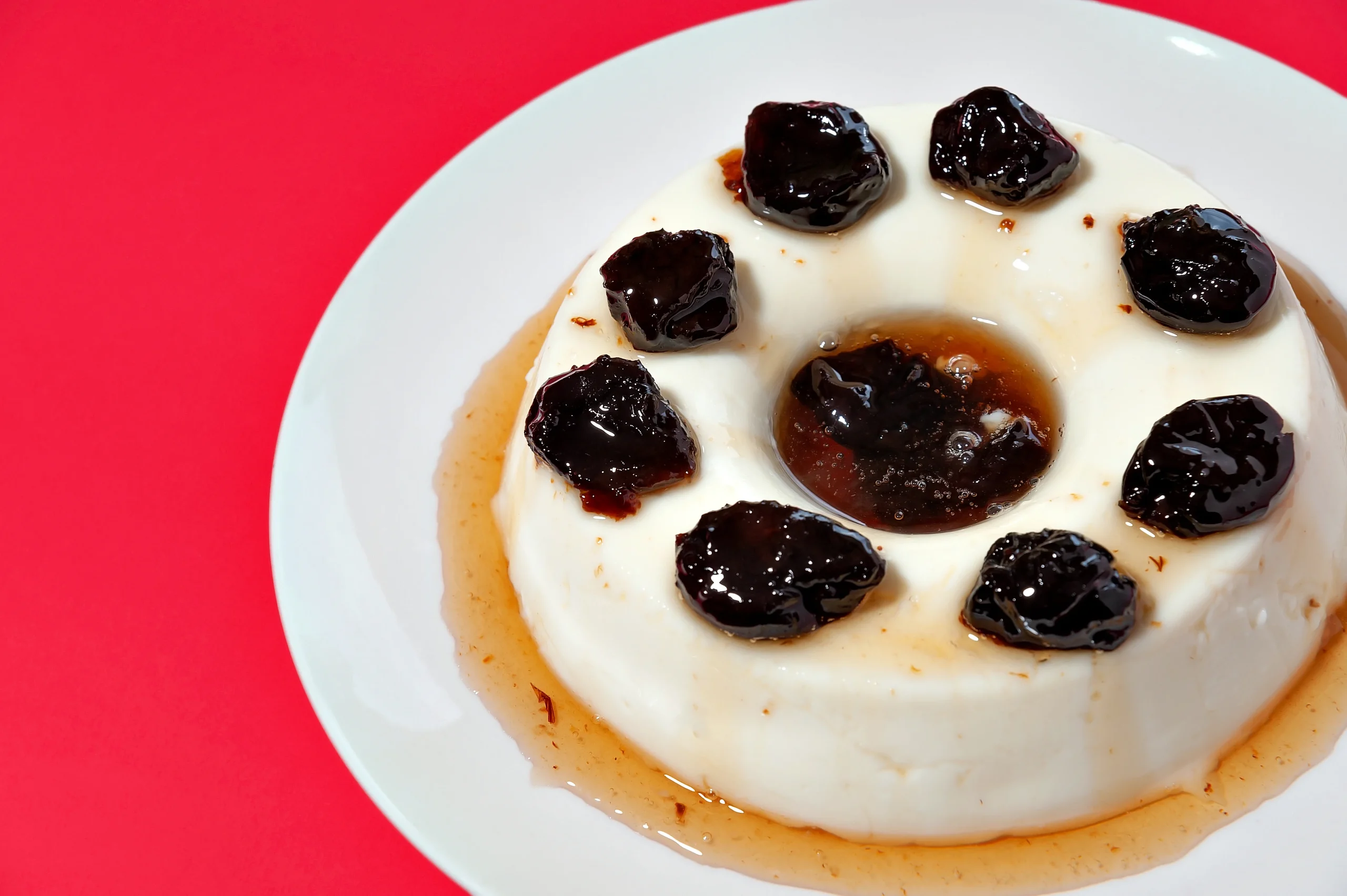 Sobremesa Rápida e Fácil: Manjar com Ganache e Coco Ralado!