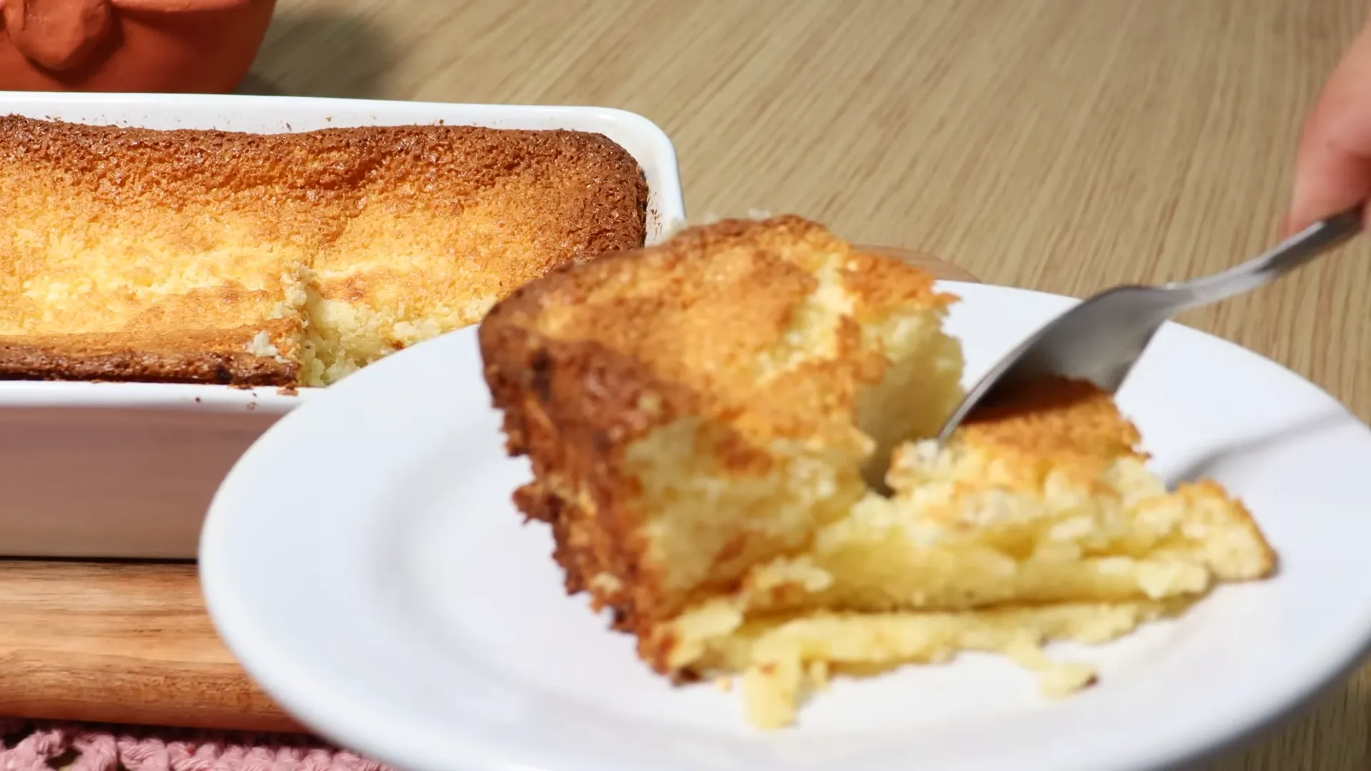 Receita de Queijadinha Cremosa de Travessa: Deliciosa e Pronta em Poucos Minutos