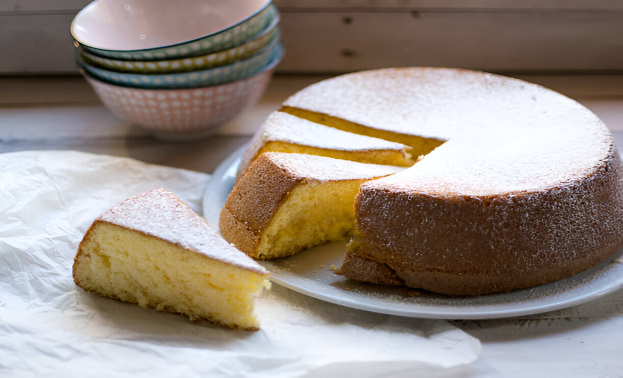 Receita de Bolo Sem Fermento: Cremoso, Fácil e Irresistível
