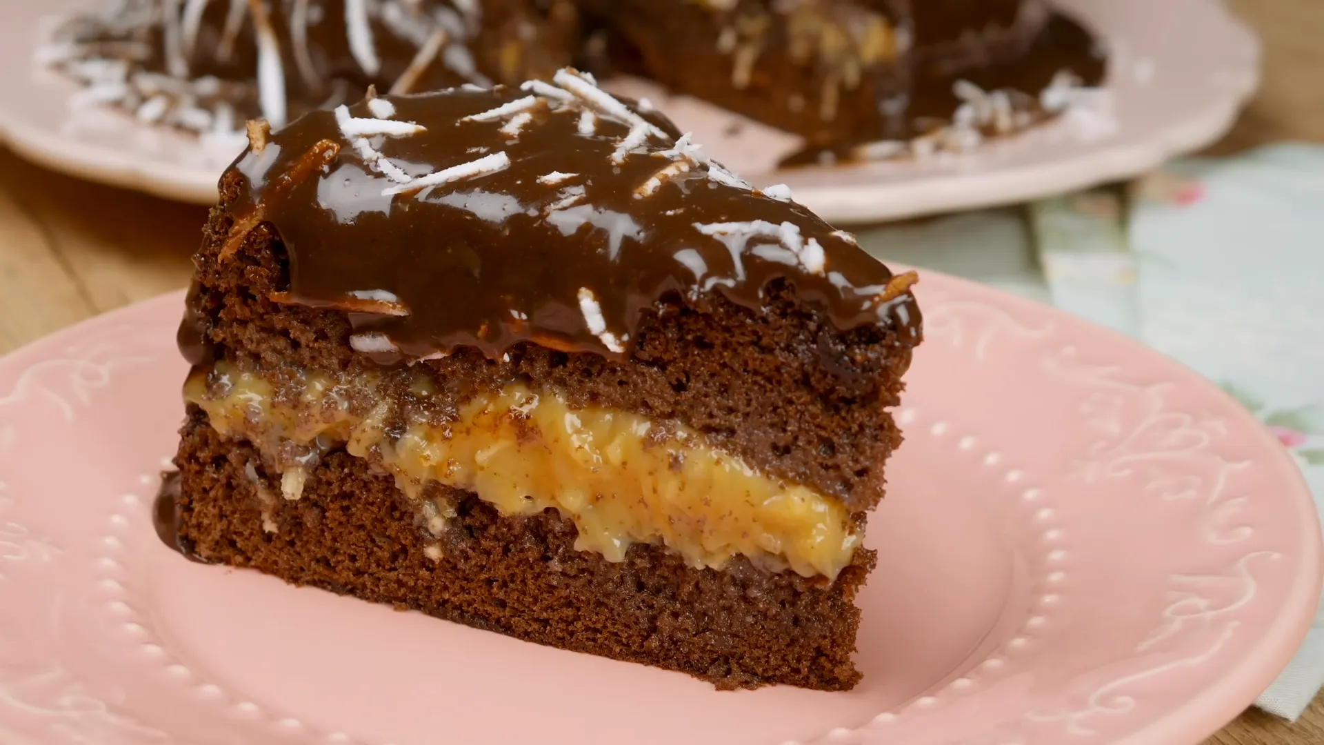 Bolo Prestígio Recheado e Coberto: Receita Fácil que Todos Vão Adorar