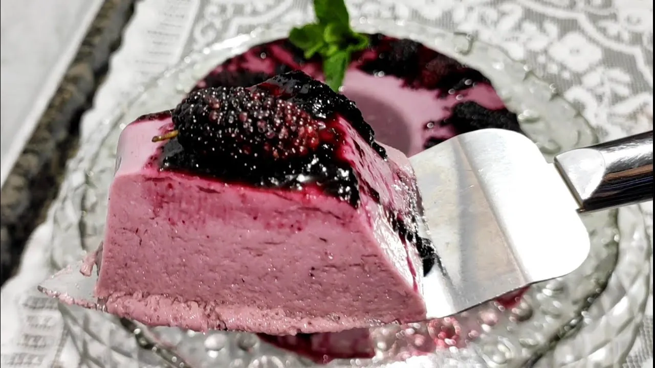 Flan de Amora com Iogurte: Receita Fácil para Adoçar Seu Dia