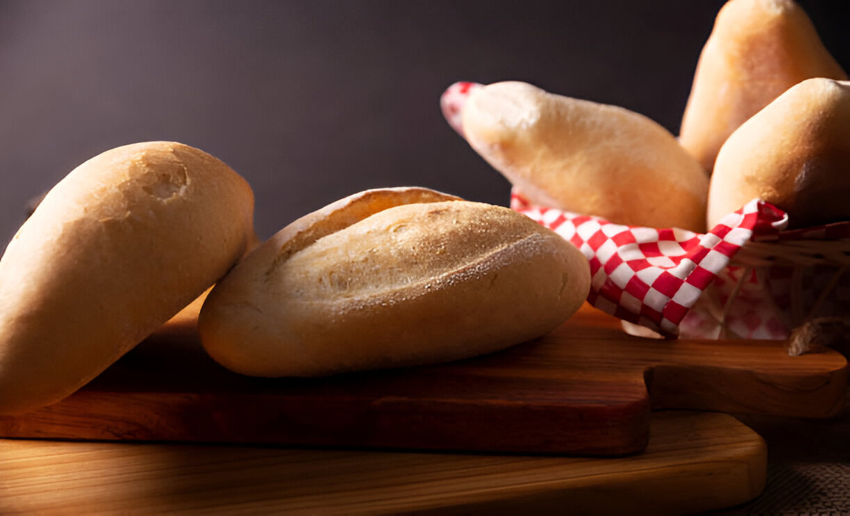 Receita de Pão Francês Caseiro: Igual ao da Padaria Perto da Sua Casa