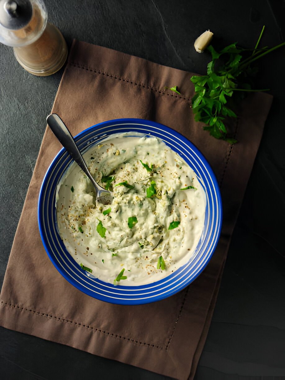 Maionese de alho temperada: para saborear do jeito que você preferir