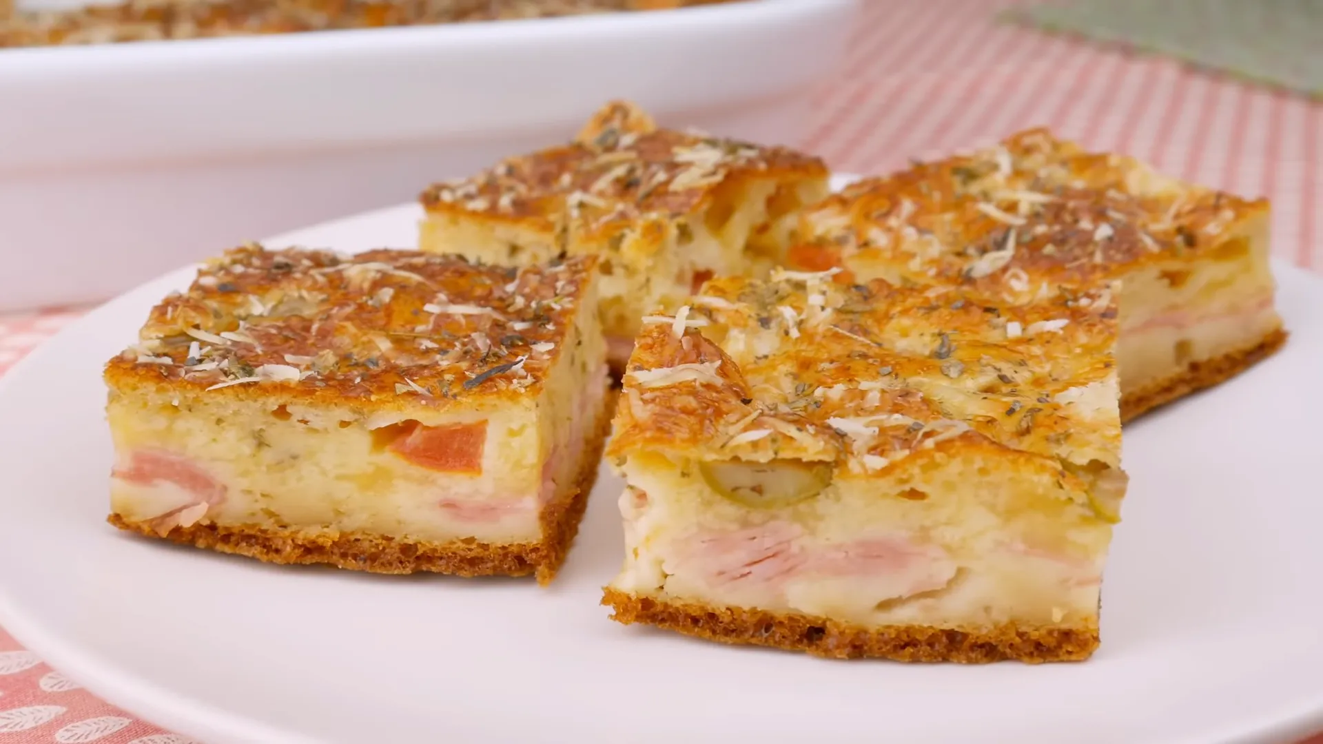 Torta de Presunto e Queijo com Massa que Desmancha na Boca: Irresistível!