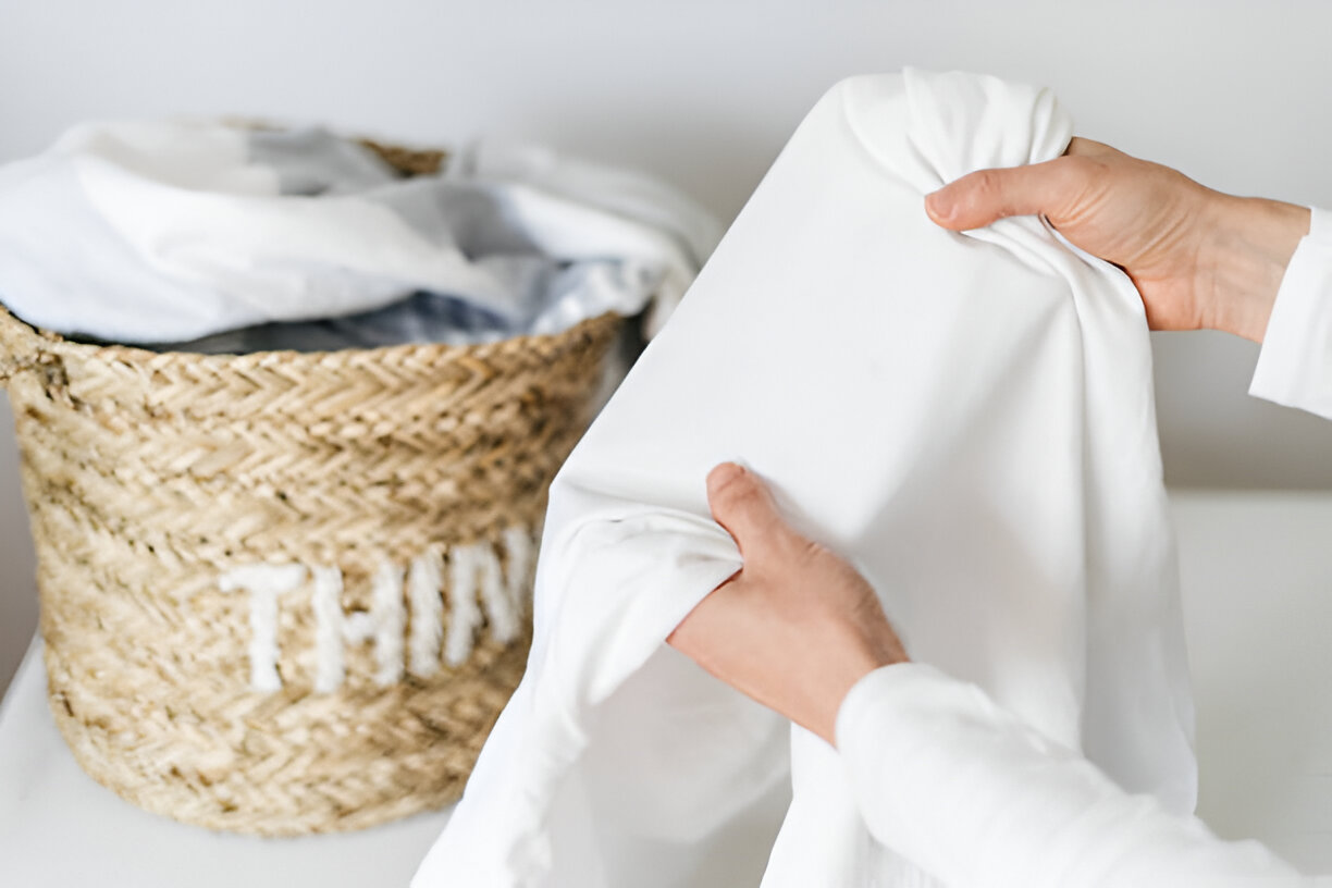 Como tirar mancha de suor da roupa que você achava que não ia sair nunca mais: receita infalível