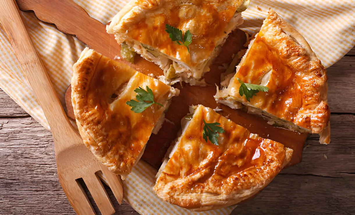 A Melhor Torta de Frango que Você Já Comeu: Simples, Saborosa e Inesquecível