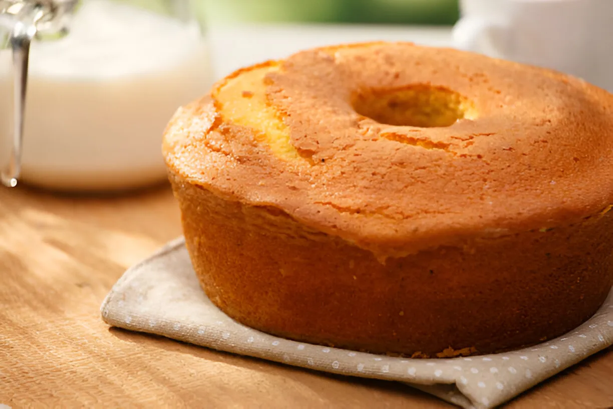 Bolo de Fubá da Vovó: Fofinho e Macio para Servir no Chá da Tarde