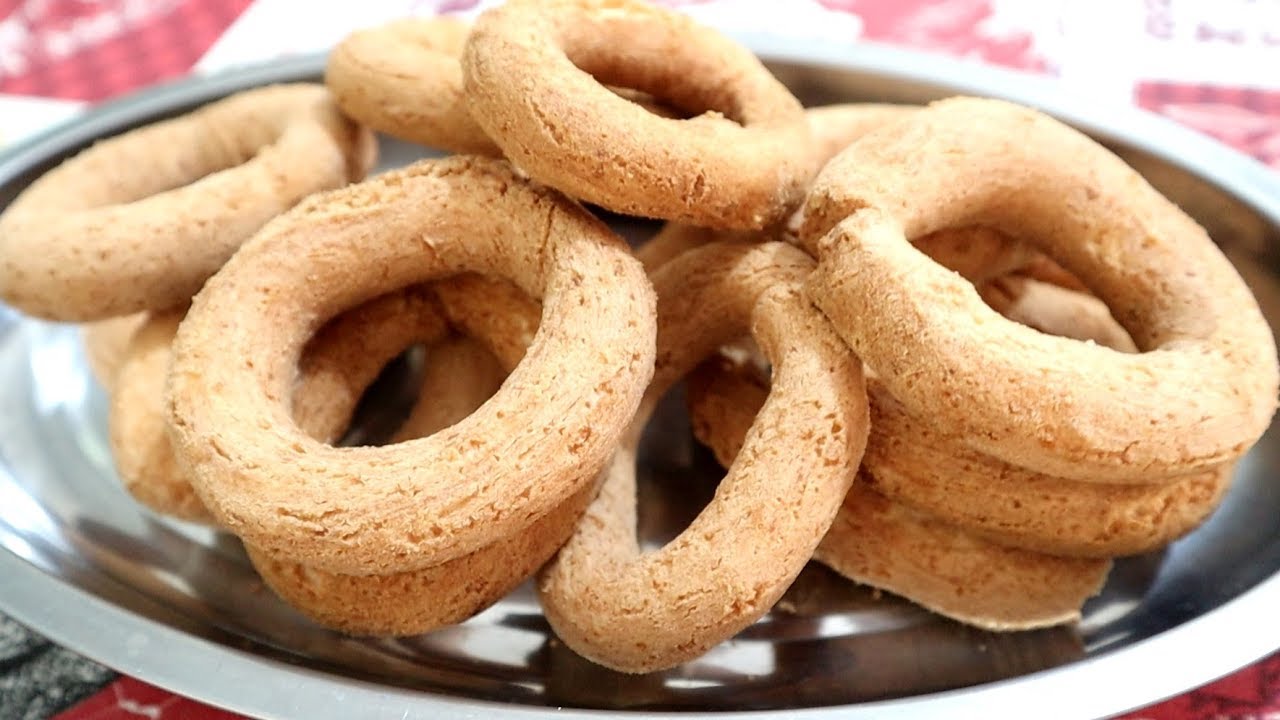 Rosquinha Doce de Polvilho Caseira da Vovó: Uma Delícia Fácil e Rápida para o Lanche da Tarde