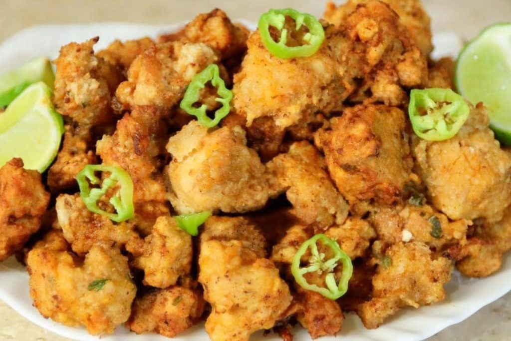 Descubra como preparar frango crocante e suculento como os servidos em lanchonetes