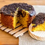 Receita de Bolo de Cenoura Recheado com Brigadeiro