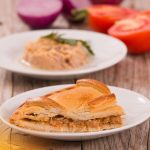 Receita de Torta de atum com massa folhada