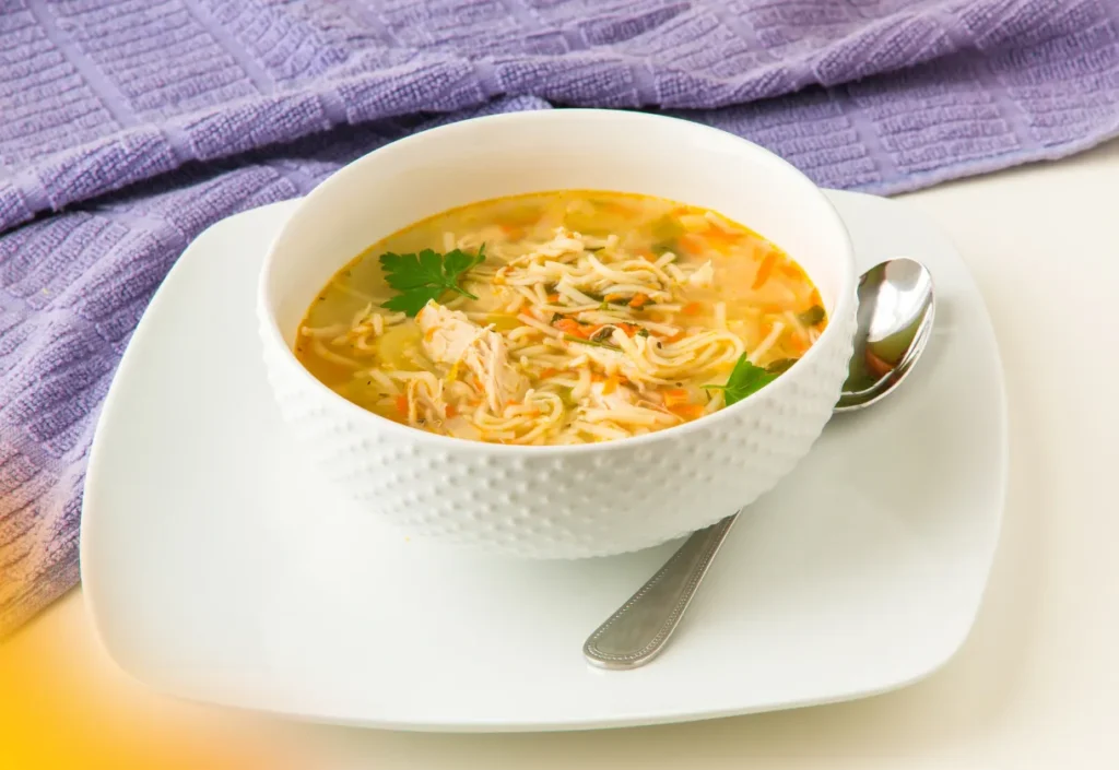 Sopa de legumes com frango