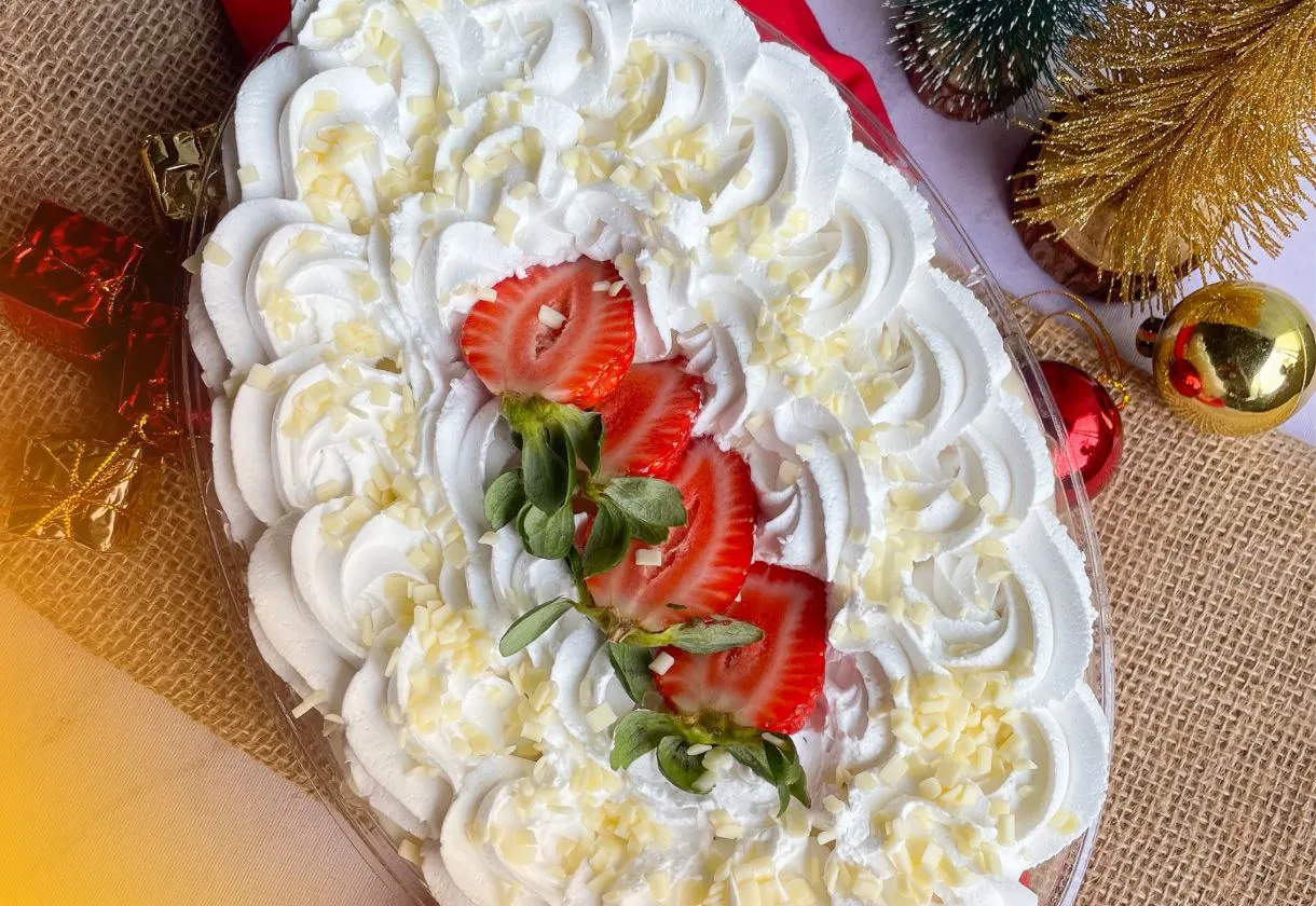 DALL·E 2024 06 03 16.13.19 A high quality image in landscape format showing the ingredients for a strawberry bombom de travessa. The ingredients should be neatly arranged on a
