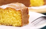 Receita de Bolo de iogurte simples e sem glúten