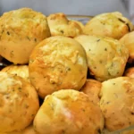 Receita de Pao de Batata Recheado com Queijo e Presunto 1