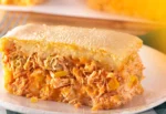 Torta caipira de frango com massa de milho verde
